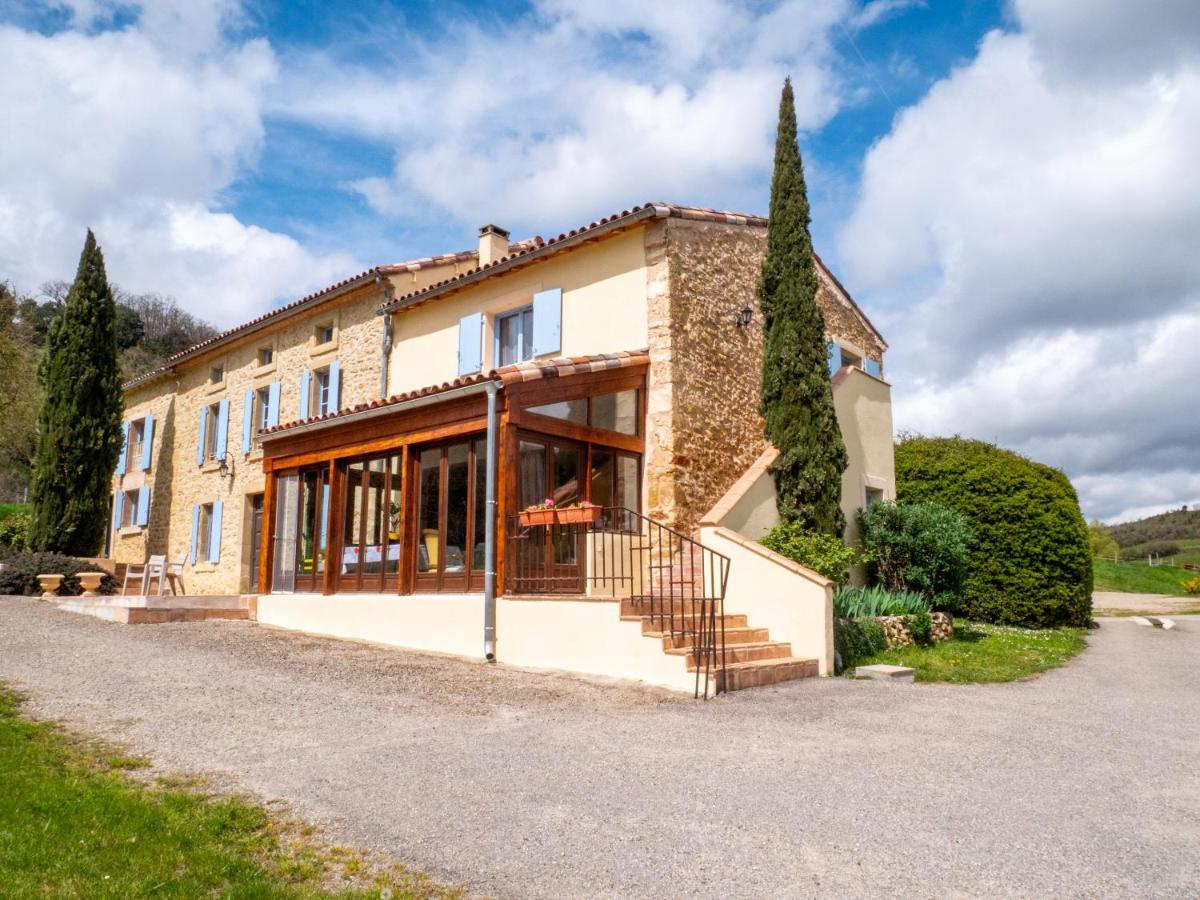 Et Roulottes Au Domaine De La Trille Agroturismo *